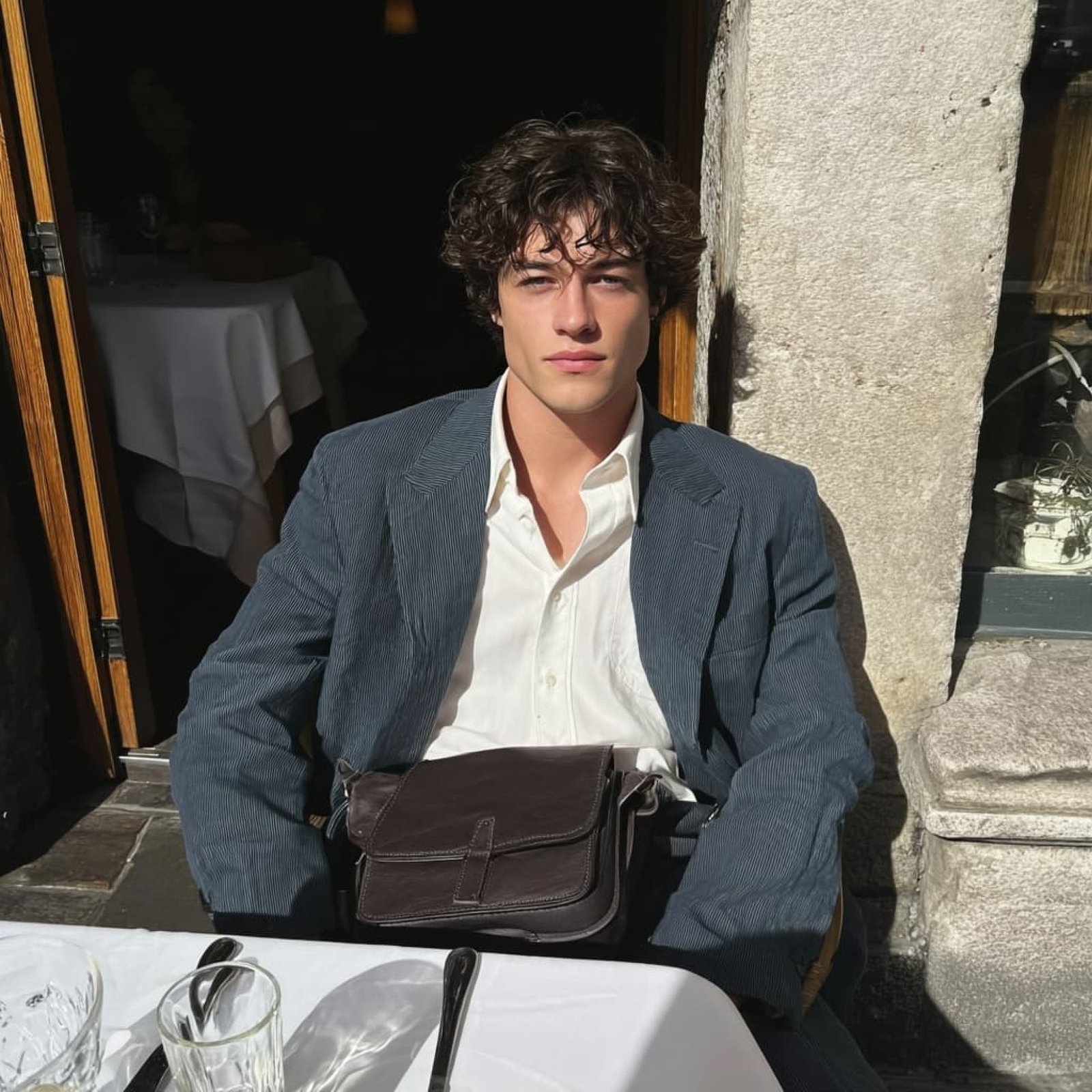 The Power of High-Contrast Composition