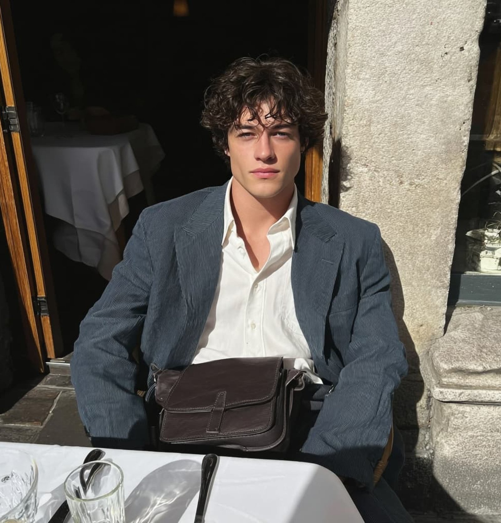 The Power of High-Contrast Composition